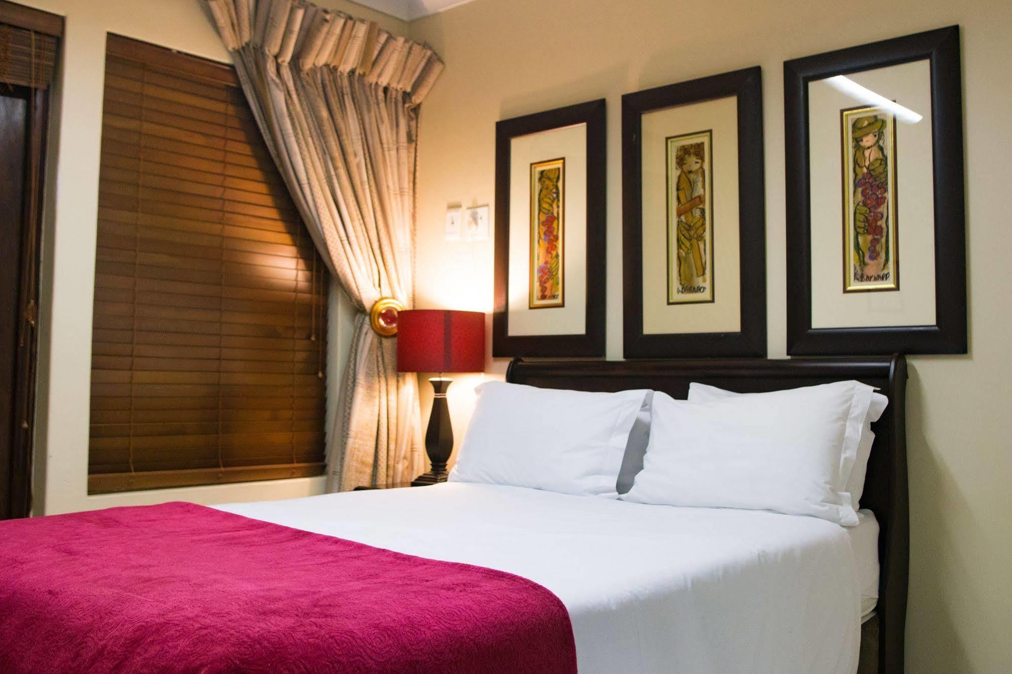 No66 Sandton Lodge Johannesbourg Extérieur photo