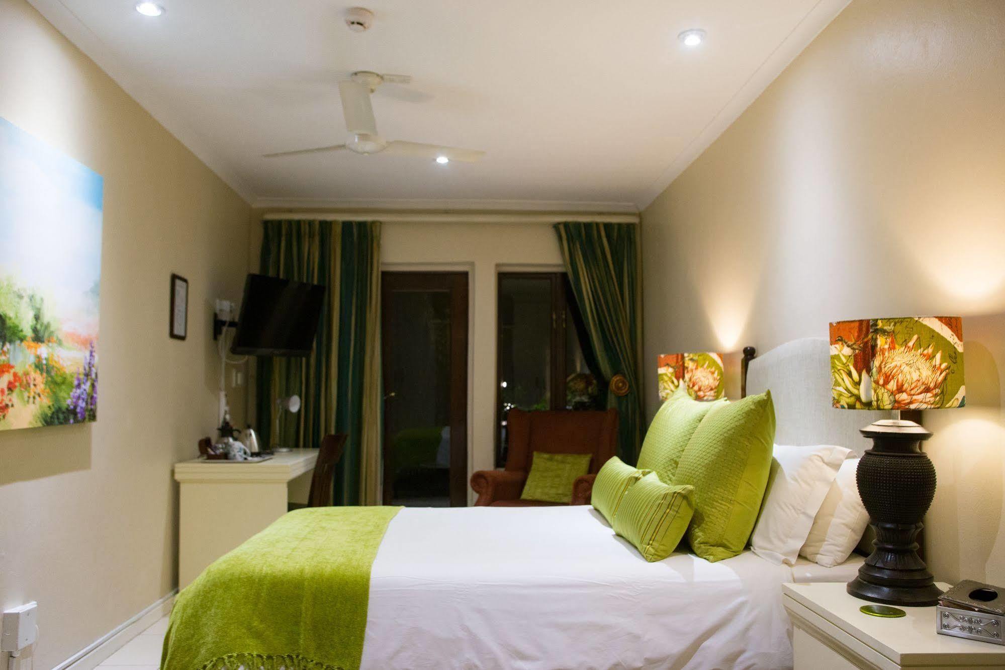No66 Sandton Lodge Johannesbourg Extérieur photo