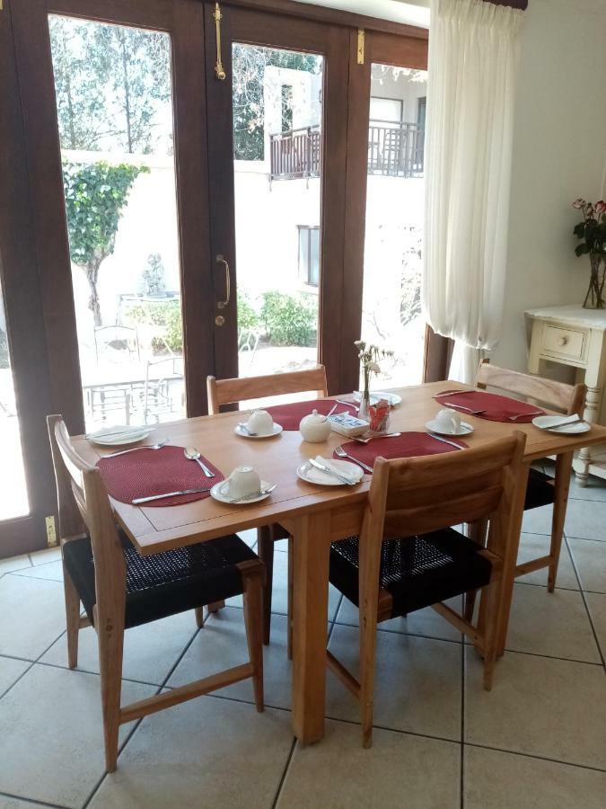 No66 Sandton Lodge Johannesbourg Extérieur photo